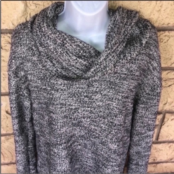 Cowneck sweater black & white turtleneck soft Oversized Large Comfy - Picture 3 of 9